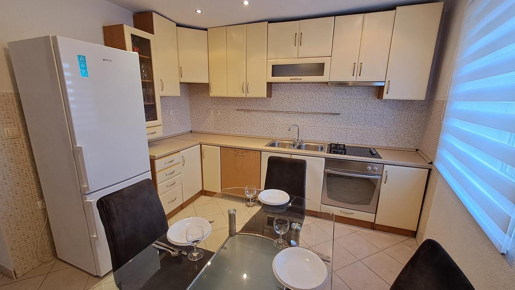 Apartman Biserka Pitve Exterior photo